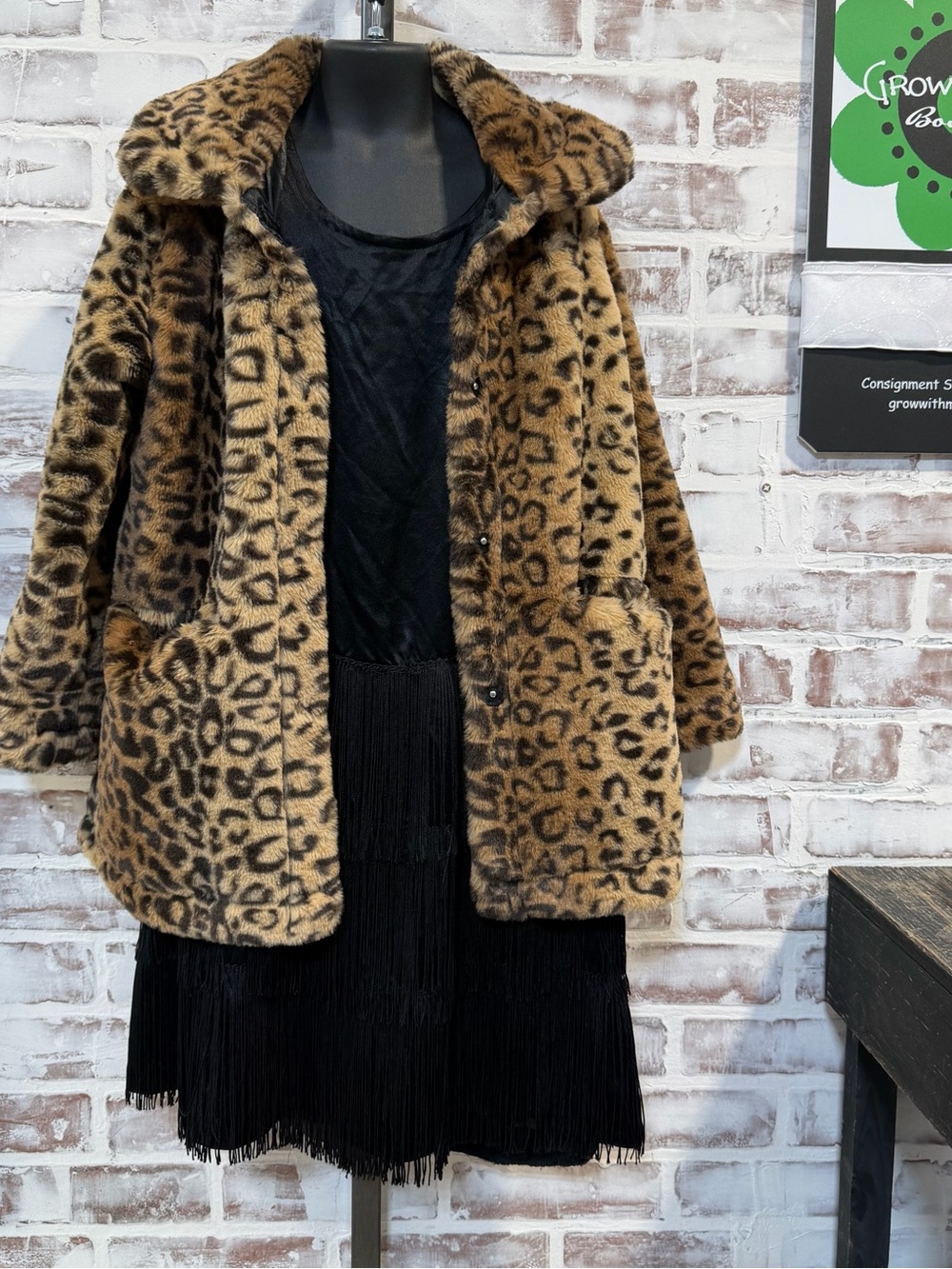 Urban Republic Brown Leopard Print Teddy Jacket youth 7/8